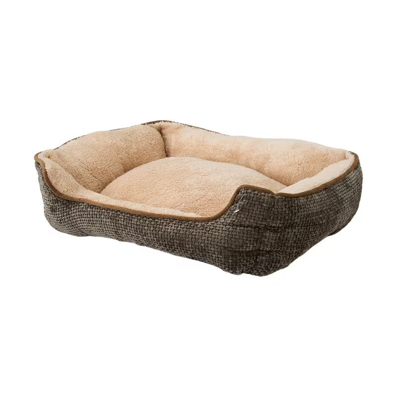 Cozy and Warm Pet's Bed